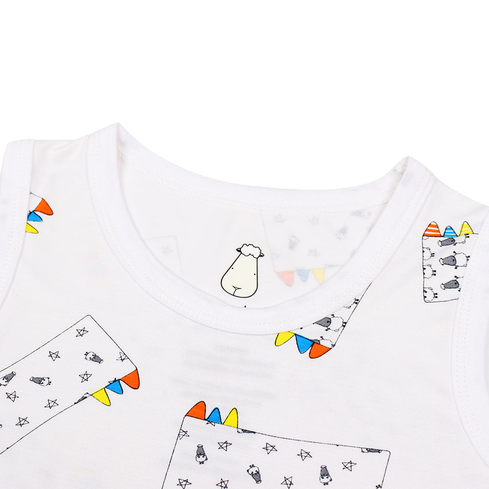Sleeveless Shirt Buddy-Me Everywhere Milk