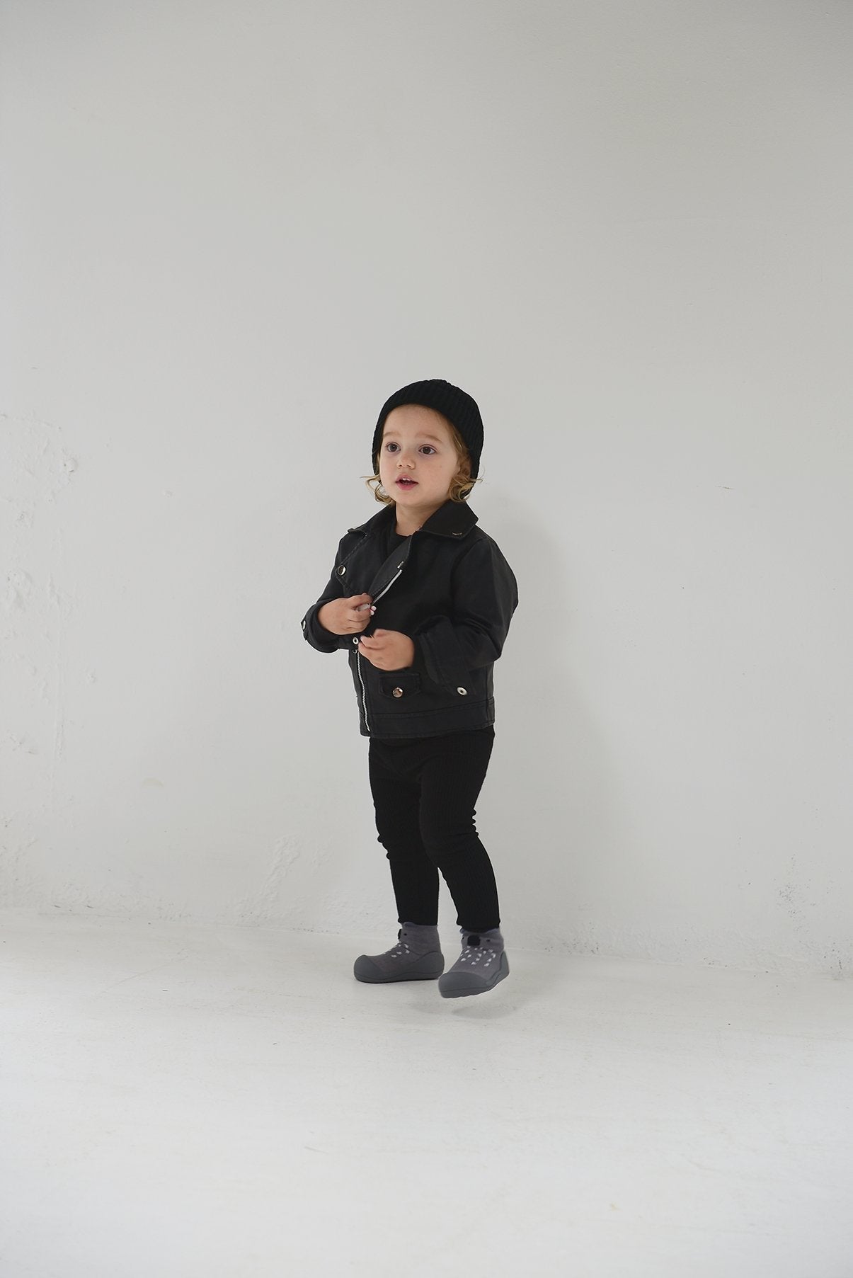 attipas Toddler Shoes - Endangered Animal Series (2 colors)
